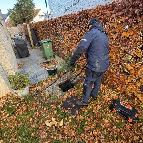 Hydrocurage haute pression d'une canalisation à Liège, quartier du Carré